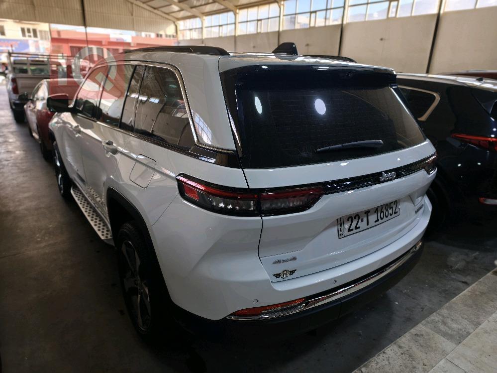 جيب جراند شيروكي